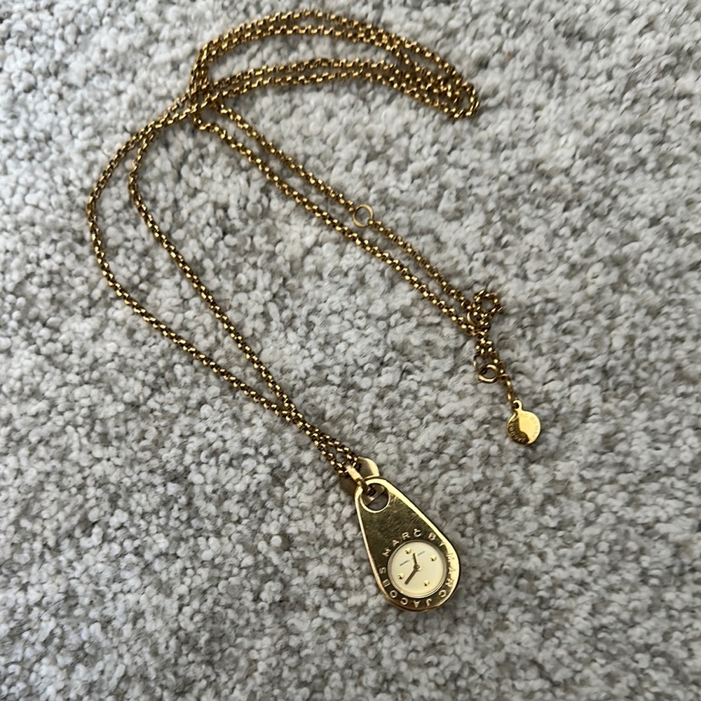 Gold Necklace with Pendant
